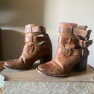FreeBird - Rolln Ankle boot